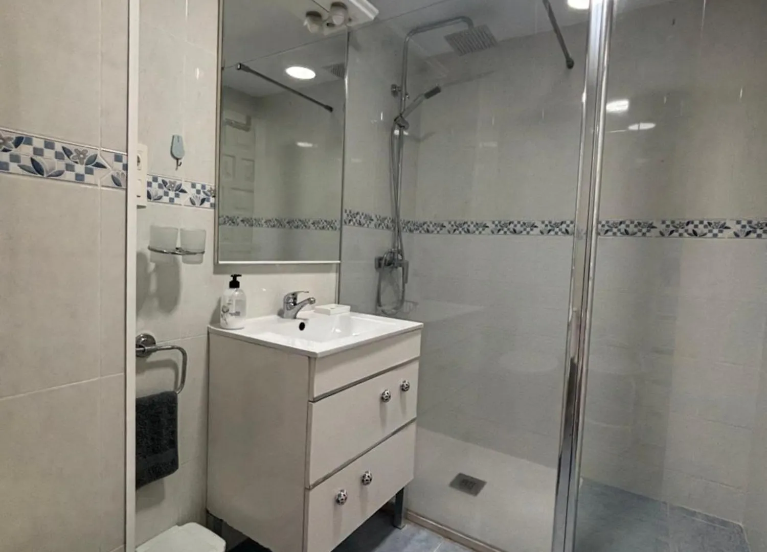 Apartamento 2 Dormitorios Frente Al Mar Almunecar Apartment